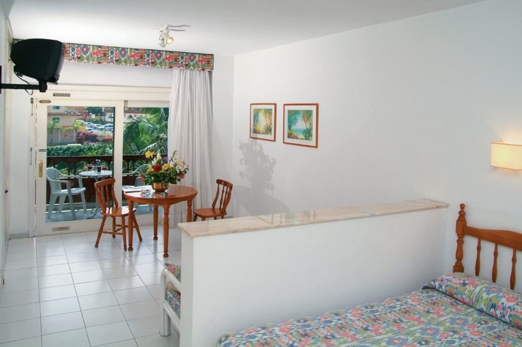 Studio 2 adults + 1 child coral teide mar hotel puerto de la cruz Studio 2 adults + 1 child coral teide mar hotel puerto de la cruz