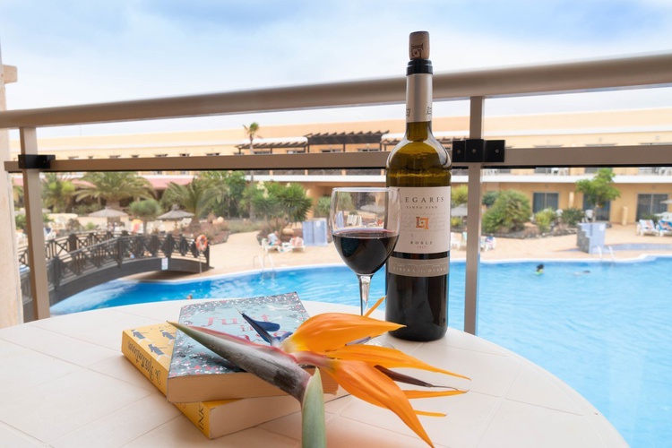 Pool view room 3 adults coral cotillo beach hotel el cotillo Pool view room 3 adults coral cotillo beach hotel el cotillo