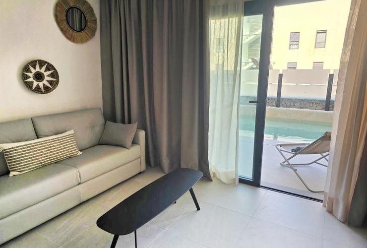 Duplex 2-Bedroom Swim-Up Suite Hotel Coral Cotillo Reef El Cotillo Duplex 2-Bedroom Swim-Up Suite Hotel Coral Cotillo Reef El Cotillo