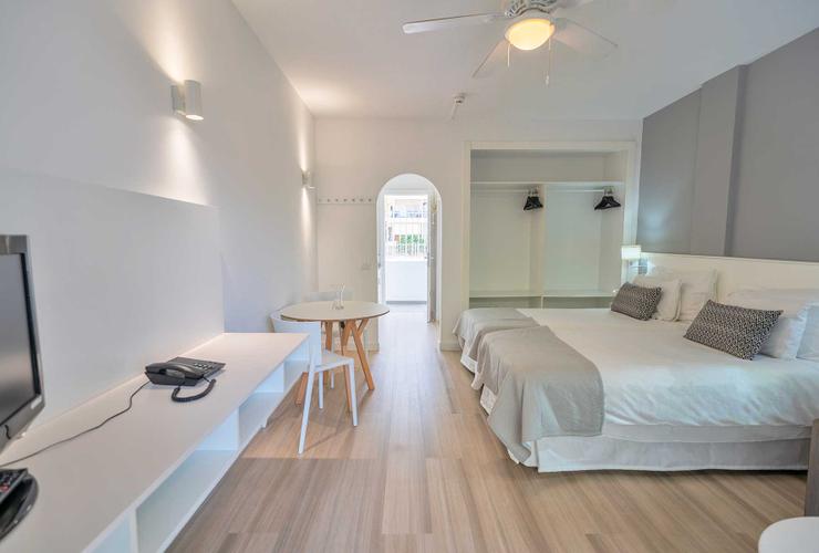 Studio Pool View Apartments Coral California Playa de las Américas Studio Pool View Apartments Coral California Playa de las Américas