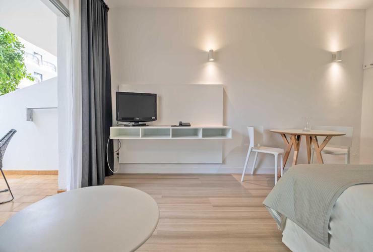 Studio Pool View Apartments Coral California Playa de las Américas Studio Pool View Apartments Coral California Playa de las Américas