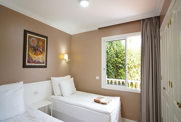 2 Bedroom Bungalow Apartments Coral La Quinta Park Suites Santa Ursula 2 Bedroom Bungalow Apartments Coral La Quinta Park Suites Santa Ursula