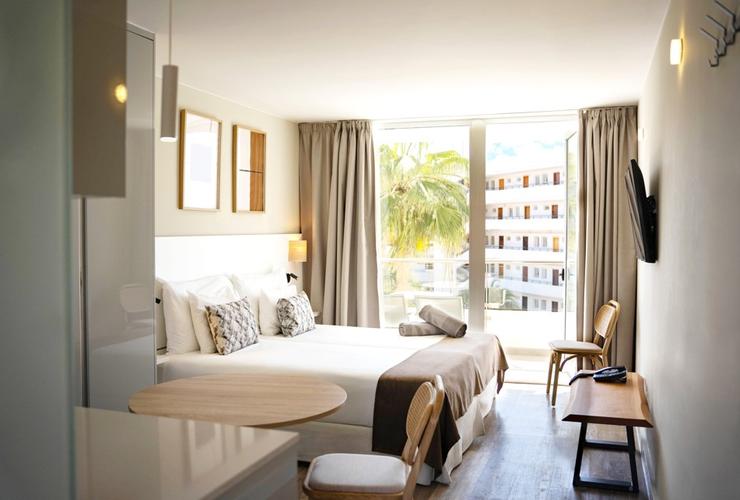 Junior Suite Pool View Coral Ocean View Hotel Costa Adeje Junior Suite Pool View Coral Ocean View Hotel Costa Adeje