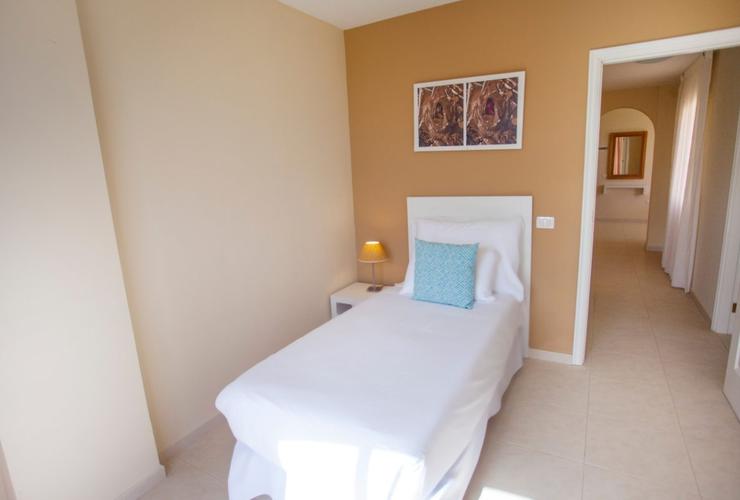 2 bedroom apartment with terrace and sea view (2-4 persons) Apartments Coral Los Silos 2 bedroom apartment with terrace and sea view (2-4 persons) Apartments Coral Los Silos