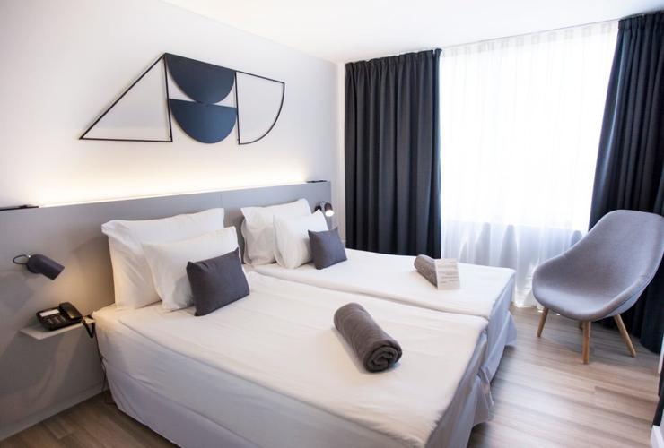 Suite Pool View Coral Suites & Spa Hotel Playa de las Américas Suite Pool View Coral Suites & Spa Hotel Playa de las Américas