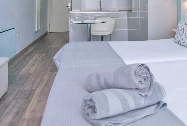 Junior Suite Swim Up Coral Ocean View Hotel Costa Adeje Junior Suite Swim Up Coral Ocean View Hotel Costa Adeje