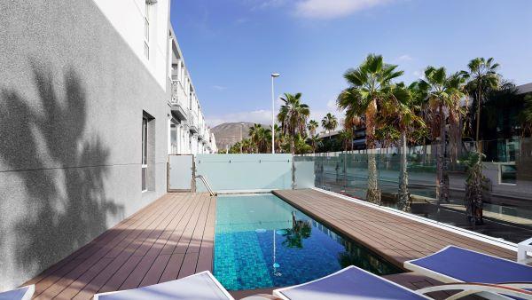 A2 apartment swim-up with private pool Apartments Coral Compostela Beach Golf Playa de las Américas A2 apartment swim-up with private pool Apartments Coral Compostela Beach Golf Playa de las Américas