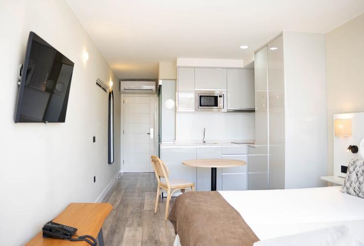 Junior Suite Swim Up Coral Ocean View Hotel Costa Adeje Junior Suite Swim Up Coral Ocean View Hotel Costa Adeje