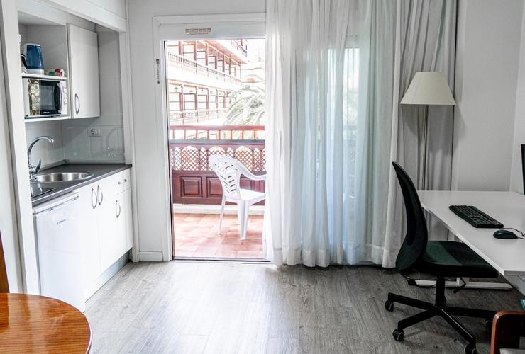 Junior Suite Workation Apartments Coral Teide Mar Puerto de la Cruz Junior Suite Workation Apartments Coral Teide Mar Puerto de la Cruz